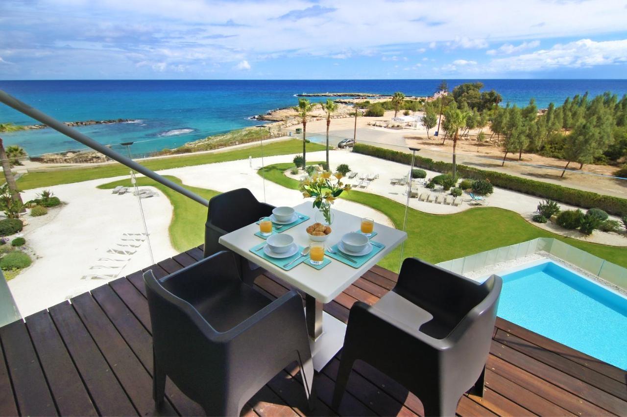 Apartment Josephine - Beachfront Protaras Exteriör bild