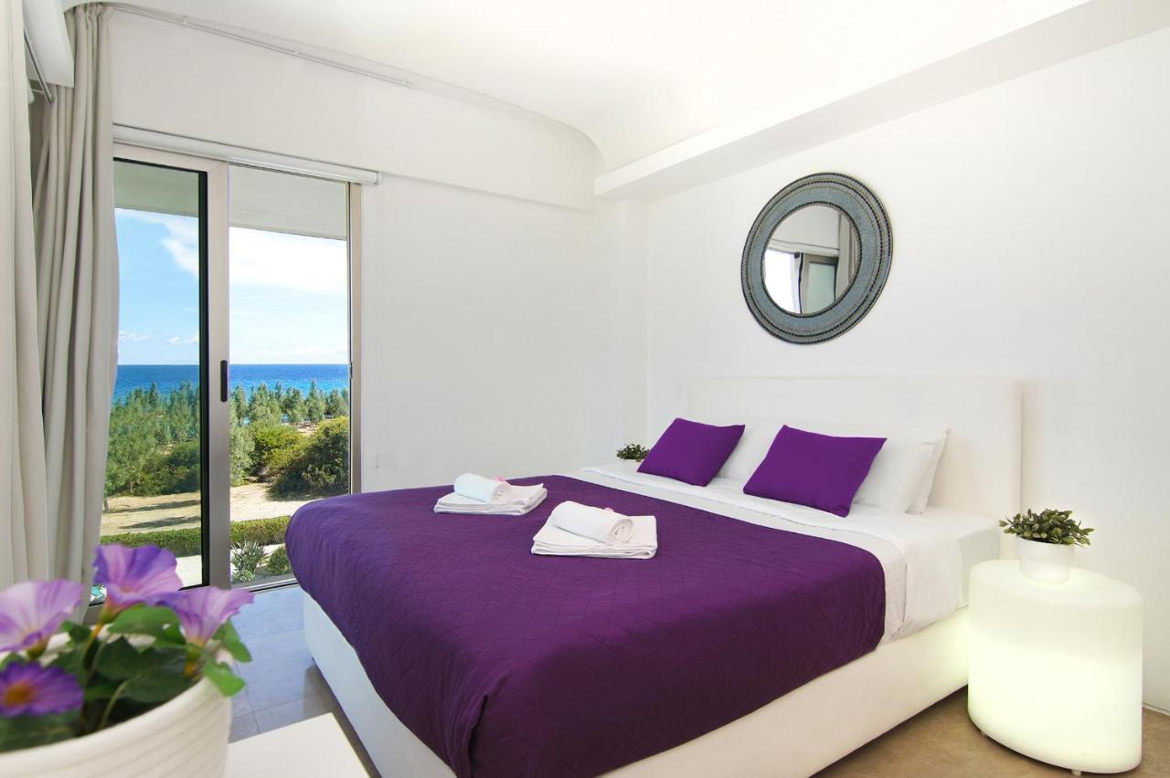 Apartment Josephine - Beachfront Protaras Exteriör bild