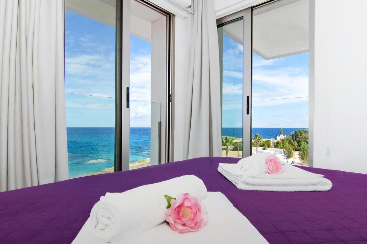 Apartment Josephine - Beachfront Protaras Exteriör bild